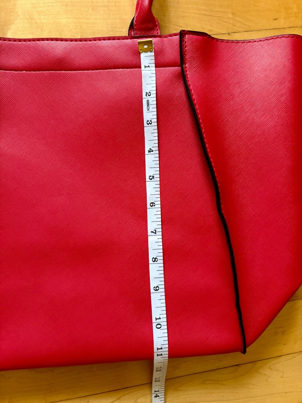 Elisabeth Arden Red Tote Bag - Picture 5 of 6